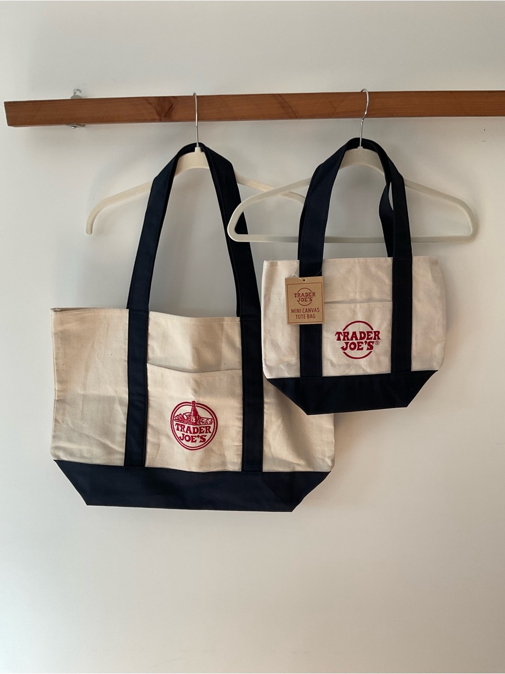 Trader Joe's Canvas Tote Bag Set! ❤️Cream with Navy Trim